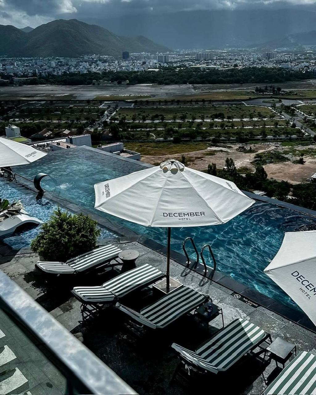 December Hotel Nha Trang Bagian luar foto